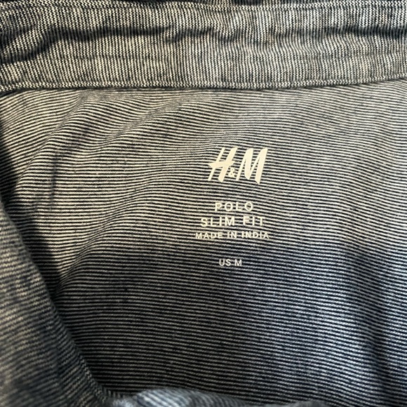 H&M - Men's Polo - Slim Fit - Medium - Picture 4 of 4